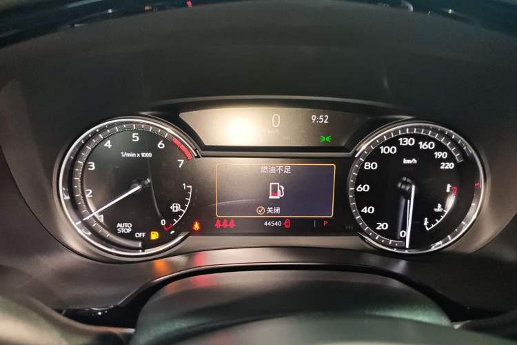 Used Cadillac XT5 2022 2.0T Two-Wheel Drive Luxury Version