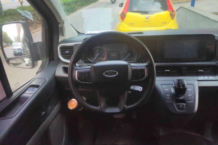 Used Ford Transit 2023 2.0T Diesel Automatic Multi-Function Commercial Vehicle Short Wheelbase Low Roof 5/6 Seats
