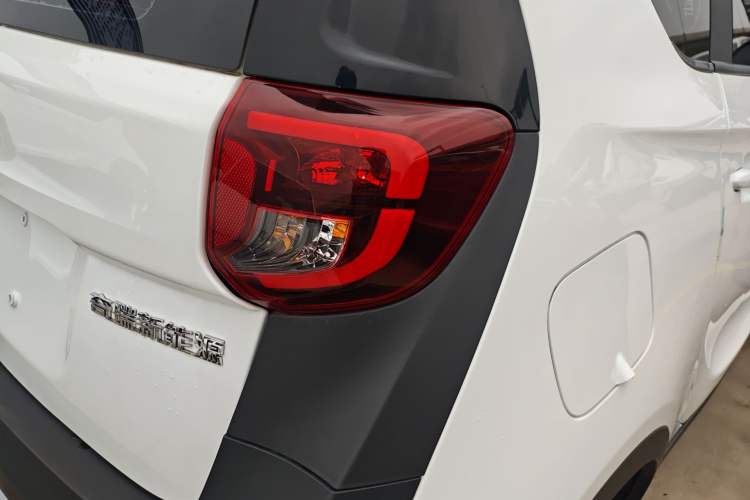 Used Chery Little Ant 2024 Revised Version Youth Edition 251 km True Love Edition 25.05 kWh Right Rear Taillight