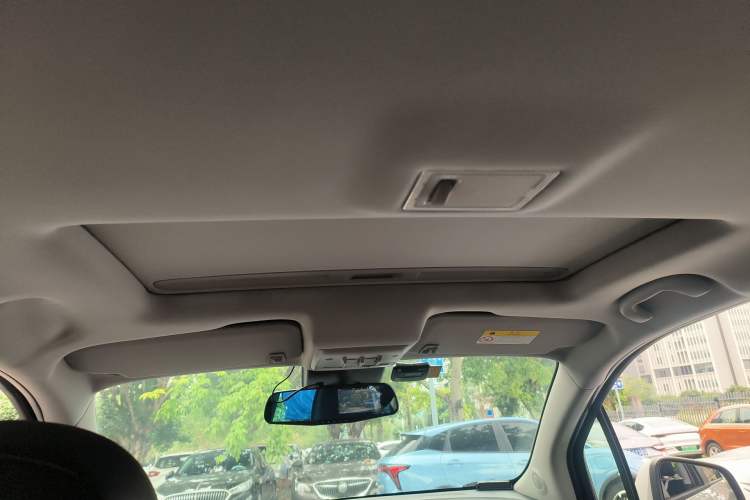 Used Chevrolet Trax 2018 330T Automatic Two-Wheel Drive Elite Model