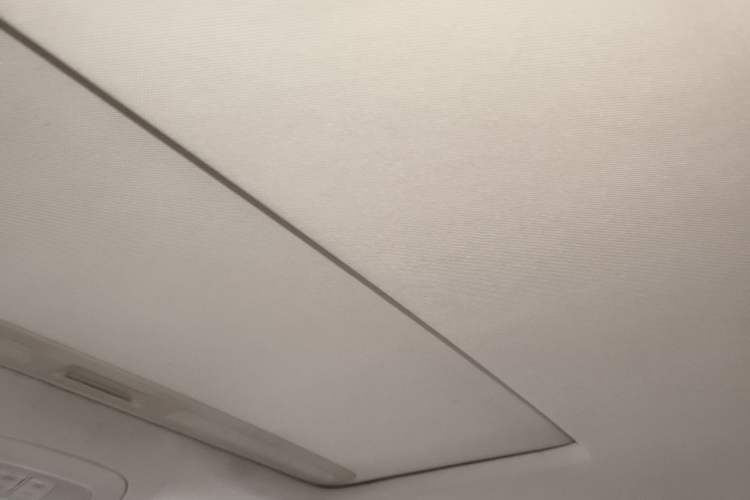 Used Roewe 950 2012 2.0L Comfort Edition
