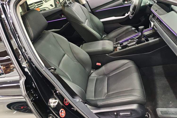 Used Honda Accord 2025 Sport Series 260TURBO Luxury Edition
