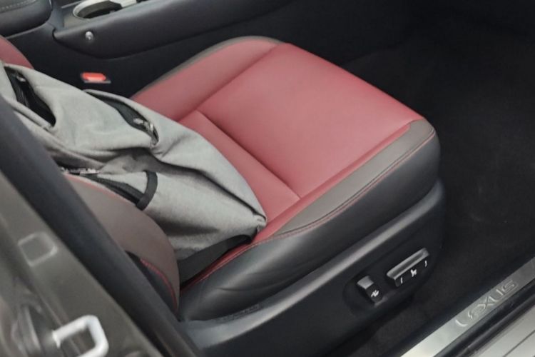 Used Lexus NX 2018 300h Front-Wheel-Drive FENGSHANG Version China V Emission Standard