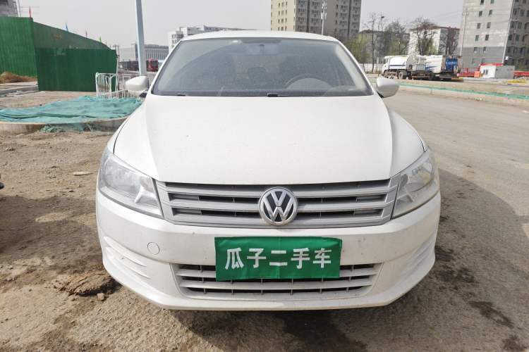 Used Volkswagen Santana 2015 1.6L Manual Fashion Edition
