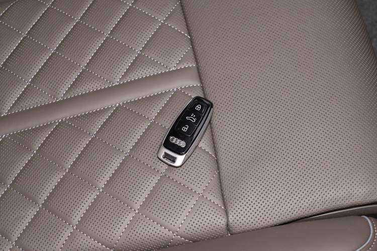 Used Audi A8 2024 A8L 50 TFSI quattro Prestige Edition
