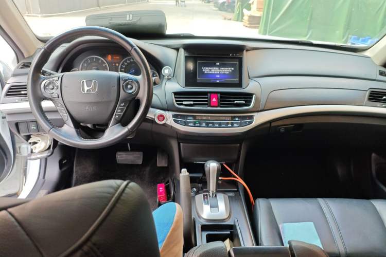 Used Honda Crosstour 2014 2.4L Luxury Edition