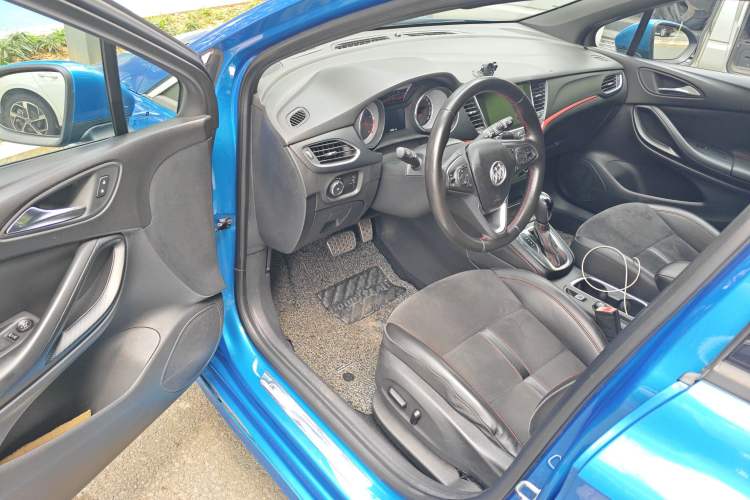 Used Buick Verano 2016 Hatchback GS 20T Dual-Clutch Passionate Sporty Model
