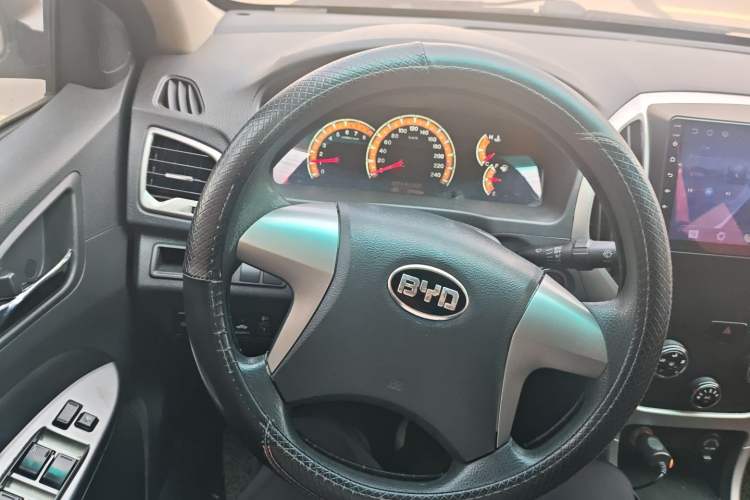 Used BYD F3 2015 Energy-Efficient Model 1.5L Manual Comfort Edition