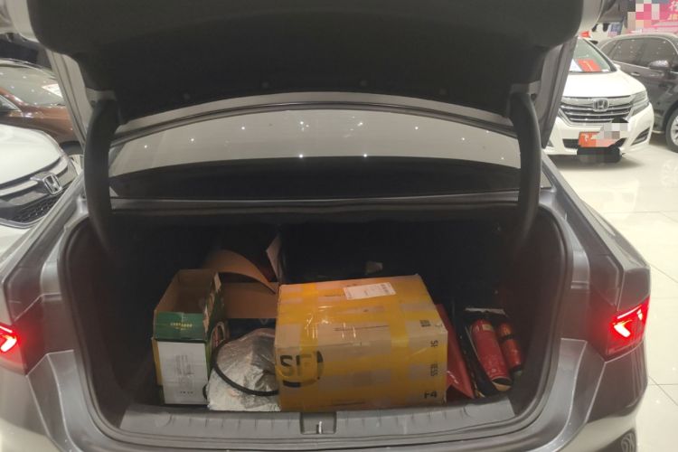 Used BYD Qin PLUS 2024 HONOR Edition DM-i 120KM Leading Model
