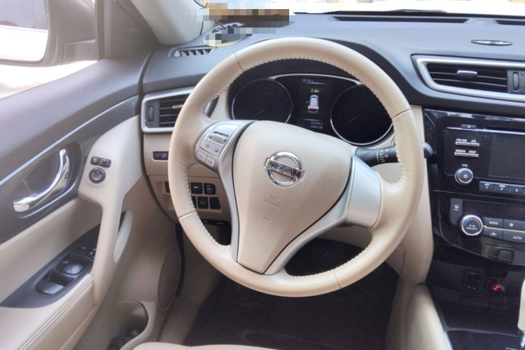 Used Nissan X-Trail 2014 2.5L CVT Luxury Edition 4WD
