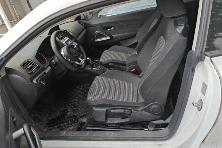 Used Volkswagen Scirocco 2015 1.4TSI Fashion Edition
