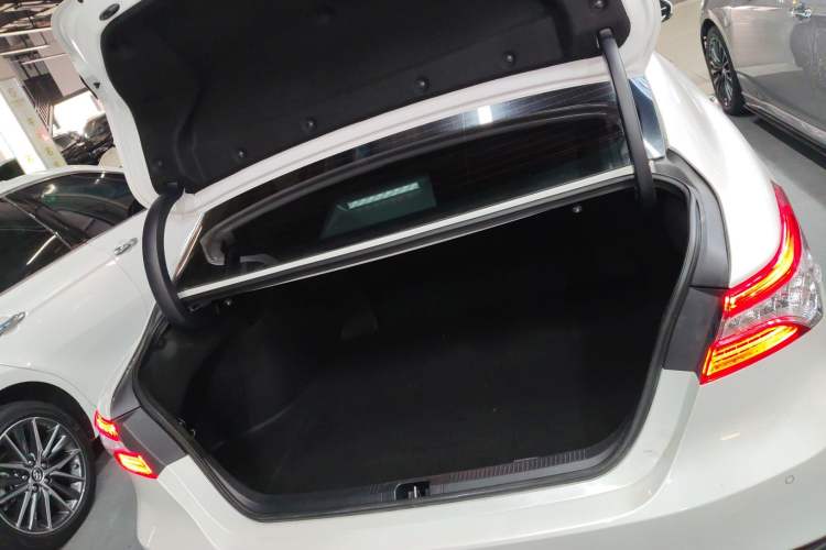 Used Toyota Camry 2021 2.5G Luxury Edition