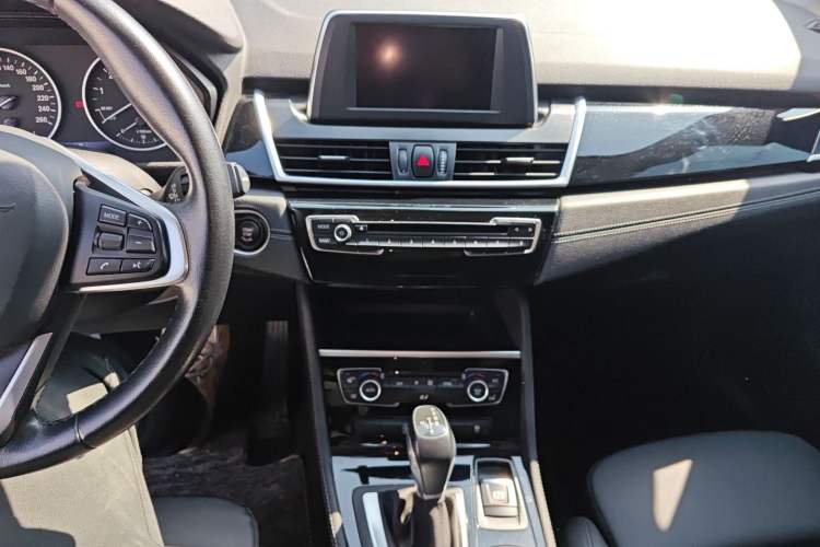 Used BMW 2 Series Gran Tourer 2015 218i Sports Design Package