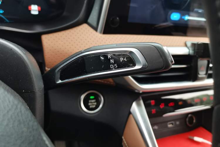 Used SAIC MAXUS G50 2023 PLUS 1.5T Happiness-Recommended Automatic Escort Edition
