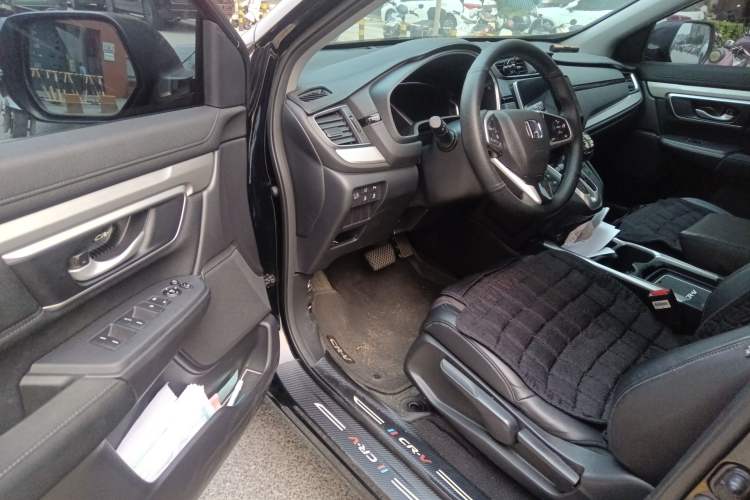 Used Honda CR-V 2021 240TURBO CVT Two-Wheel Drive Urban Edition Driver Seat