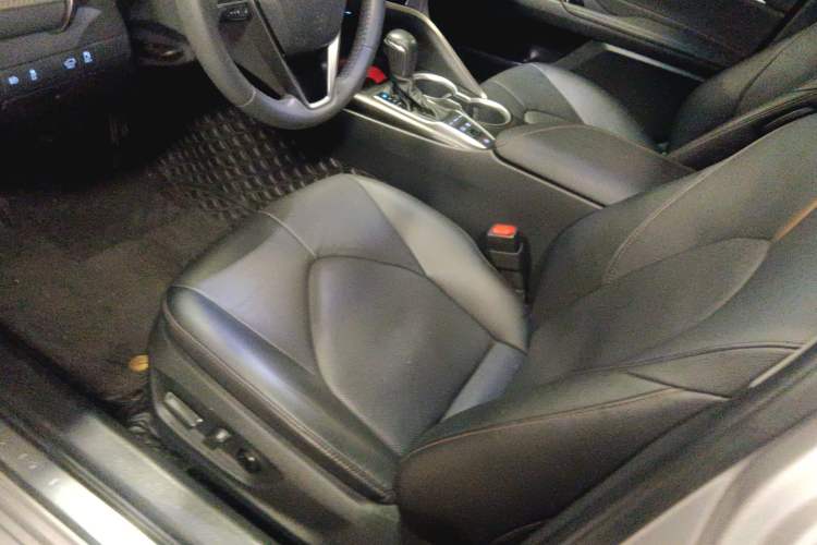 Used Toyota Camry 2023 Dual-Motor 2.5HG Luxury Edition