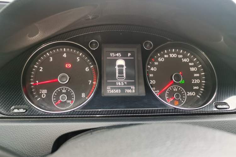 Used Volkswagen Magotan 2015 Revised Version 2.0 TSI Luxury Edition