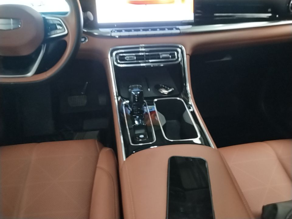 Geely Auto Emgrand 2026 Model 5th Generation 1.5T DCT Flagship Edition — снимка 16