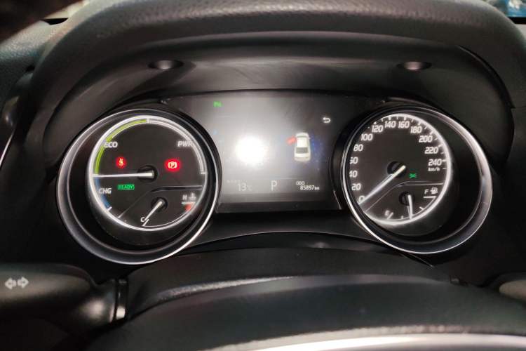 Used Toyota Camry 2018 Dual-Engine 2.5 HG Luxury Edition