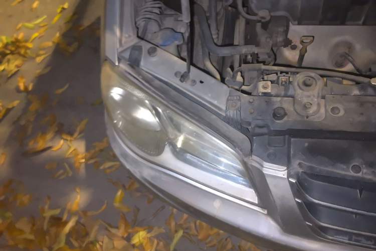 Used Hyundai Elantra 2011 1.6L Manual Comfort Version
