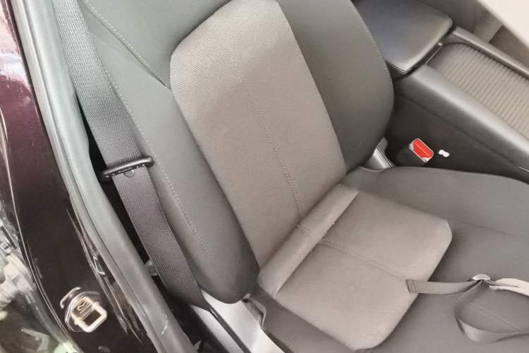 Used Mazda CX-4 2021 2.0L Automatic Two-Wheel Drive Blue Sky Exploration Edition Right Front Seat