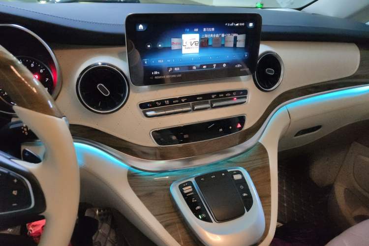 Used Mercedes-Benz V-Class 2022 V 260 L Long Wheelbase Prestige Edition
