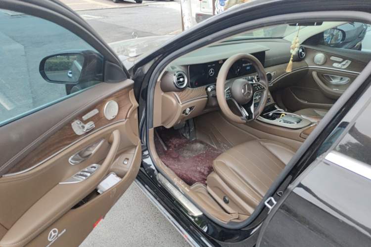 Used Mercedes-Benz E-Class 2023 E 300 L Luxury Model

