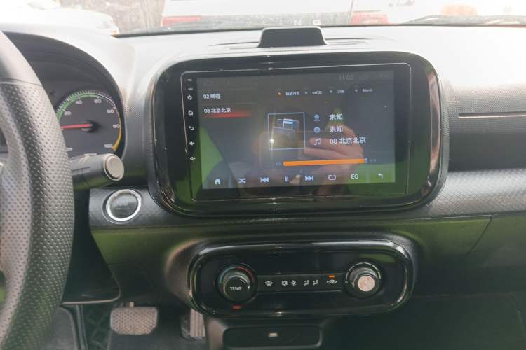 Used Roewe Clever 2021 302 km New Four-Seater Super-Efficient Version
