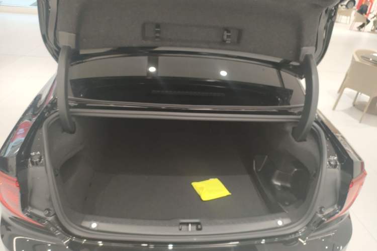 Used Volvo S90 New Energy 2024 Plug-in Hybrid Four-Wheel Drive Long-Range Luxury Smart Edition