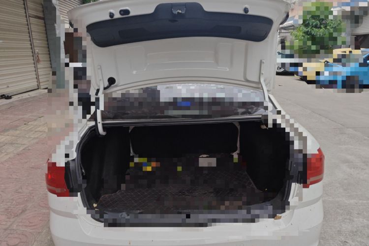 Used Volkswagen Lavida 2017 1.6L Automatic Comfort Edition
