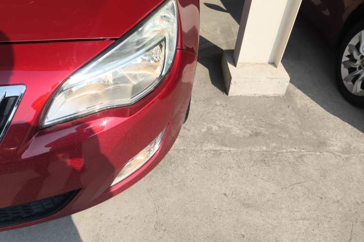 Used Buick GT 2014 XT 1.6L Automatic Fashion Edition