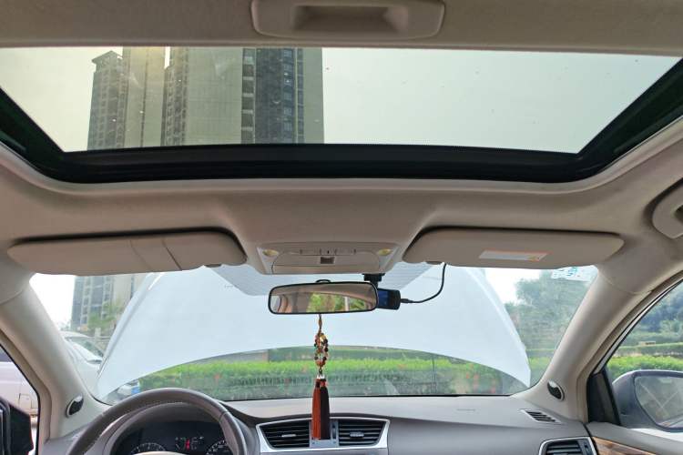 Used Nissan Sylphy 2014 1.6XV CVT Deluxe Edition
