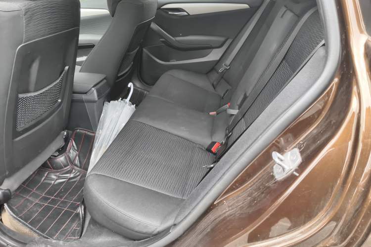 Used BMW X1 2013 sDrive18i Fashion Model
