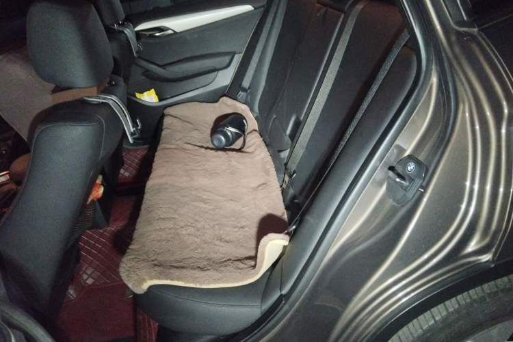 Used BMW X1 2012 sDrive18i Luxury Edition
