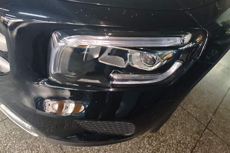 Used Mercedes-Benz GLB 2022 Updated GLB 200 Fashion Edition