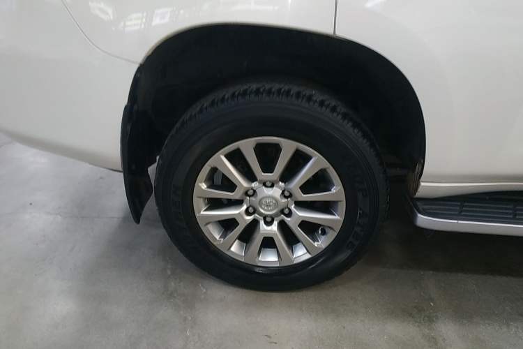 Used Toyota Prado 2018 3.5L Automatic TX
