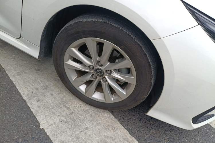 Used Toyota Corolla 2024 1.8L Smart Electric Hybrid Dual-Engine Elite Edition
