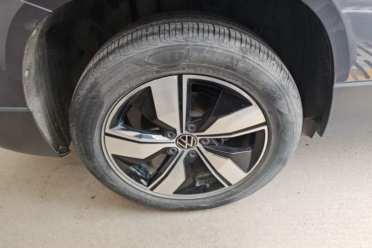 Used Volkswagen Tharu 2021 280TSI Two-Wheel Drive Comfort Edition Right Rear Wheel Hub