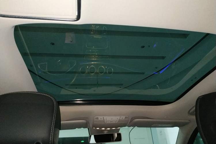 Used Mercedes-Benz E-Class 2017 E 300 L Sporty and Stylish Model Headliner