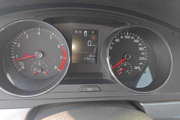 Used Volkswagen Lamando 2017 230TSI DSG Fashion Edition Instrument Cluster