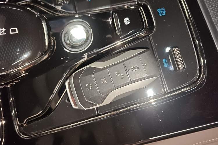 Used BYD Han 2021 EV Standard Range Luxury Model
