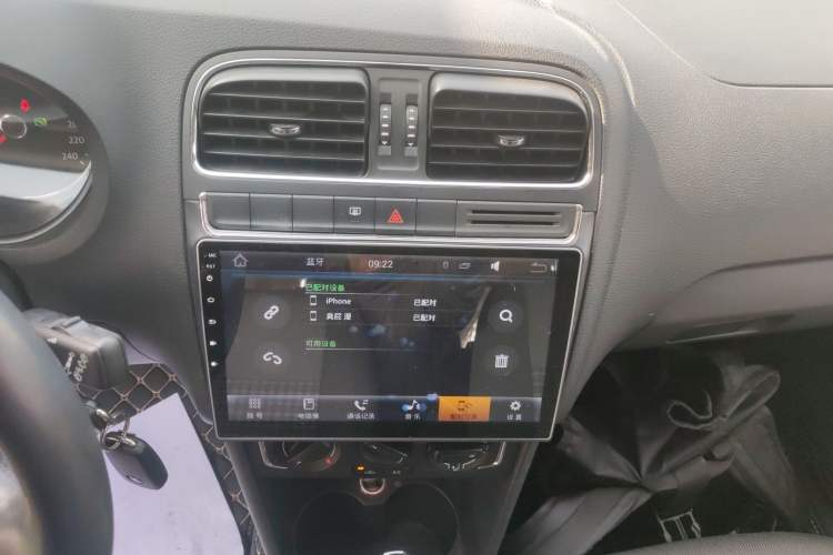 Used Volkswagen Polo 2016 1.6L Automatic Comfort Model
