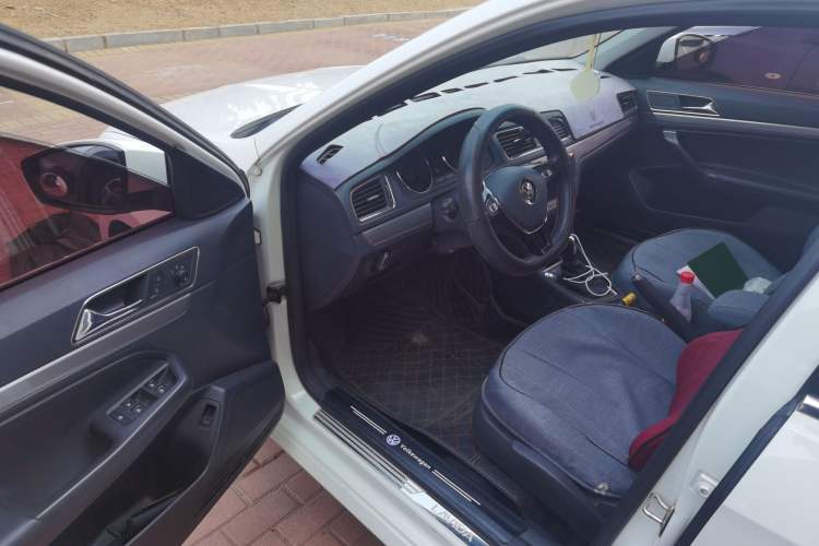 Used Volkswagen Lavida 2017 1.6L Automatic Comfort Edition Driver Seat