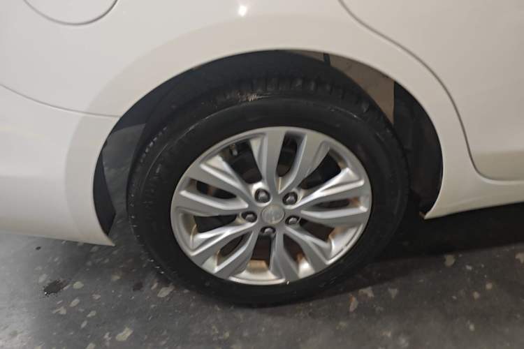 Used Buick GT 2019 15T Dual-Clutch Connected Elite Model China VI