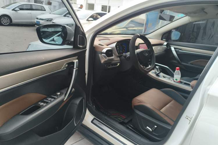 Used Geely Auto Coolray 2019 260T DCT Explorer China V Standard Driver Seat