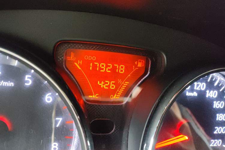 Used Nissan Sunny 2011 1.5XL Manual Deluxe Edition
