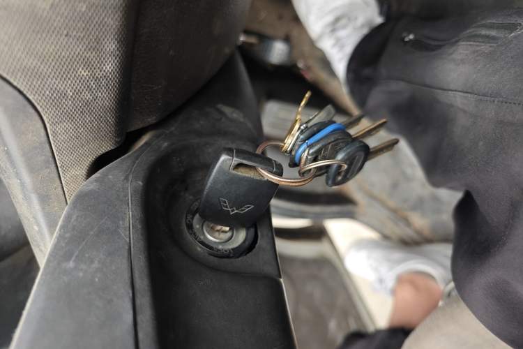 Used Wuling Rongguang 2014 1.2L S Base Model