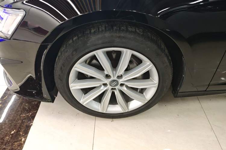 Used Audi A6L 2021 45 TFSI Prestige Dynamic Edition Left Front Wheel Hub