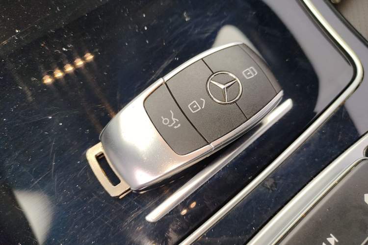 Used Mercedes-Benz GLC 2022 GLC 260 L 4MATIC Dynamic Edition
