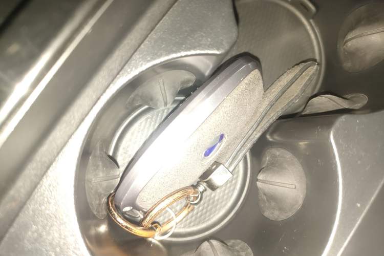 Used Denza D9 2022 DM-i 970 Four-Wheel Drive Prestige Model
